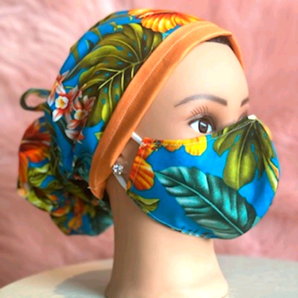 Reversible Scrub Cap and Mask - Picture 5 of 6